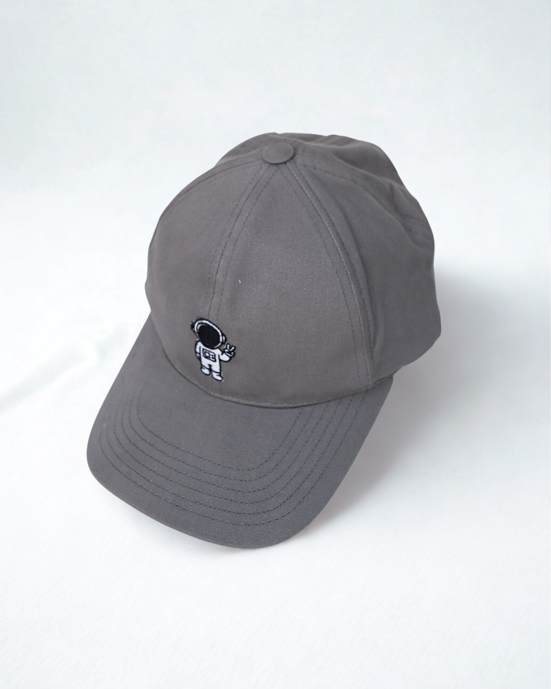 Men cotton and suede caps online in Pakistan. Baseball caps, caps for men, premium caps, caps pakistan